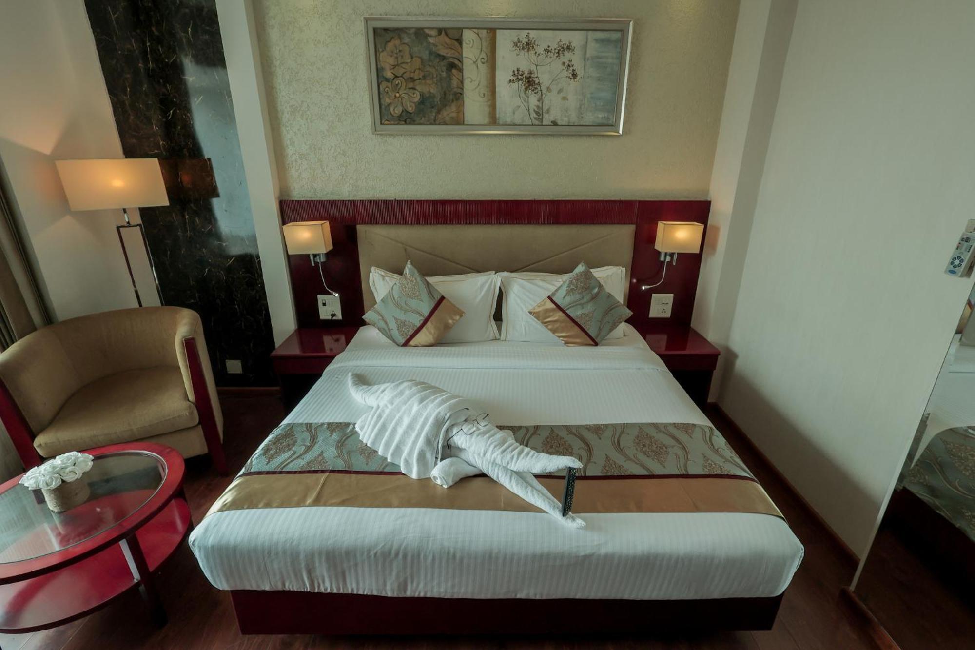 Bravura Gold Resort Meerut Eksteriør bilde